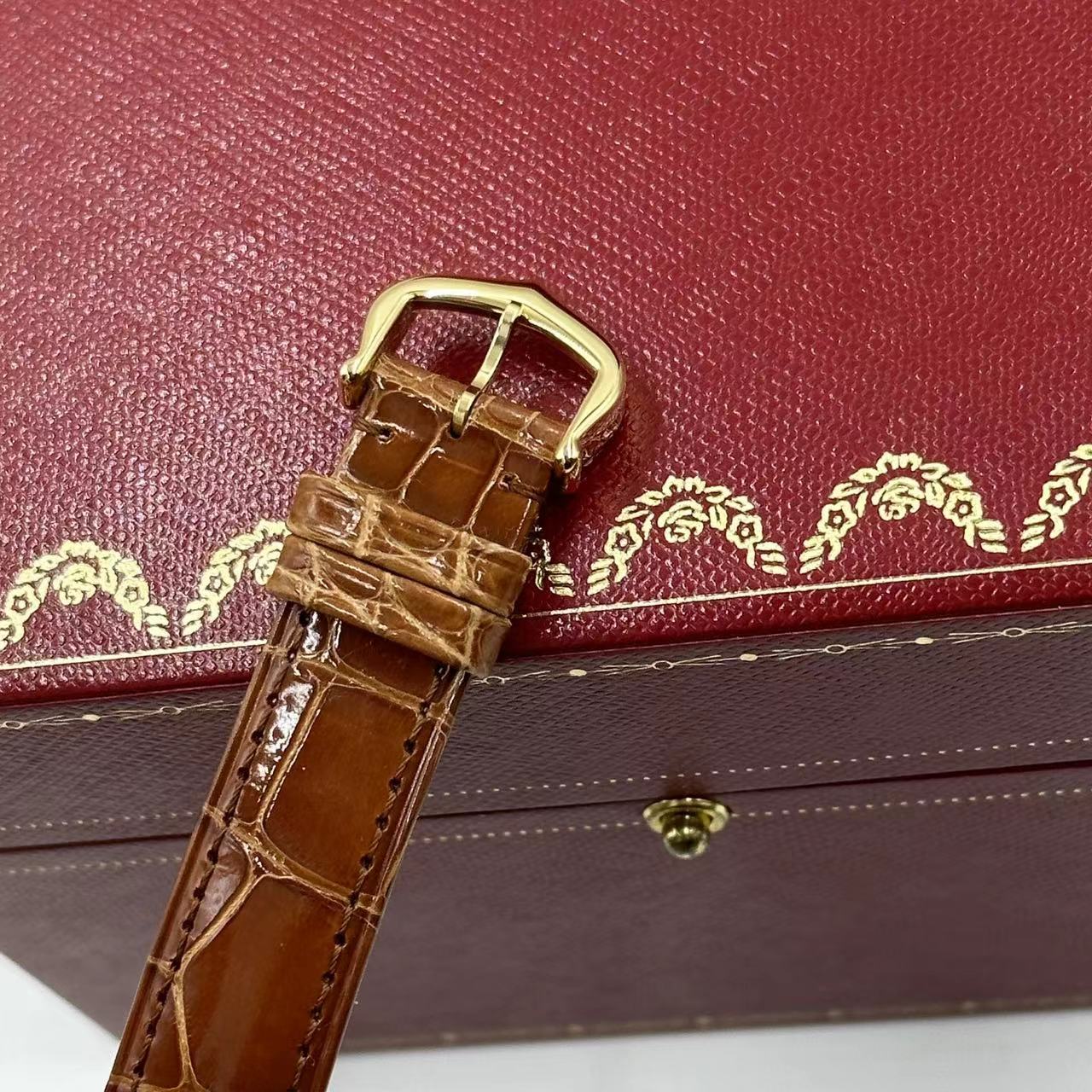 Cartier Tank Louis W1529856 2026