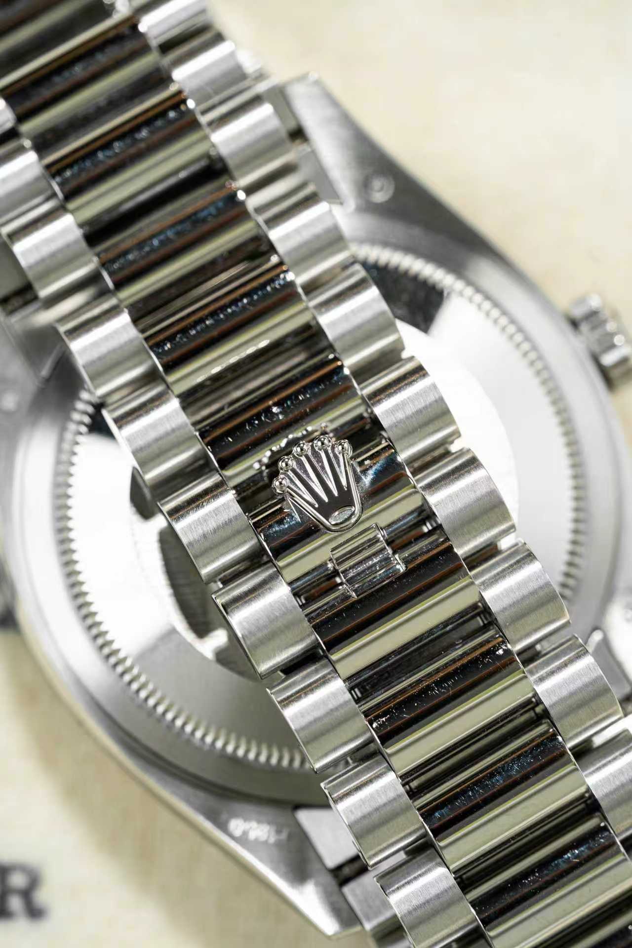 Rolex Day Date 128236 Ice Blue 2025 Full Set