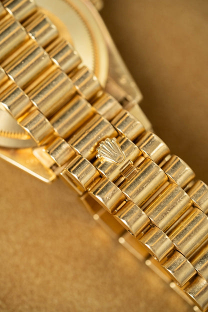 Rolex Day-Date 118238 Gold Naked