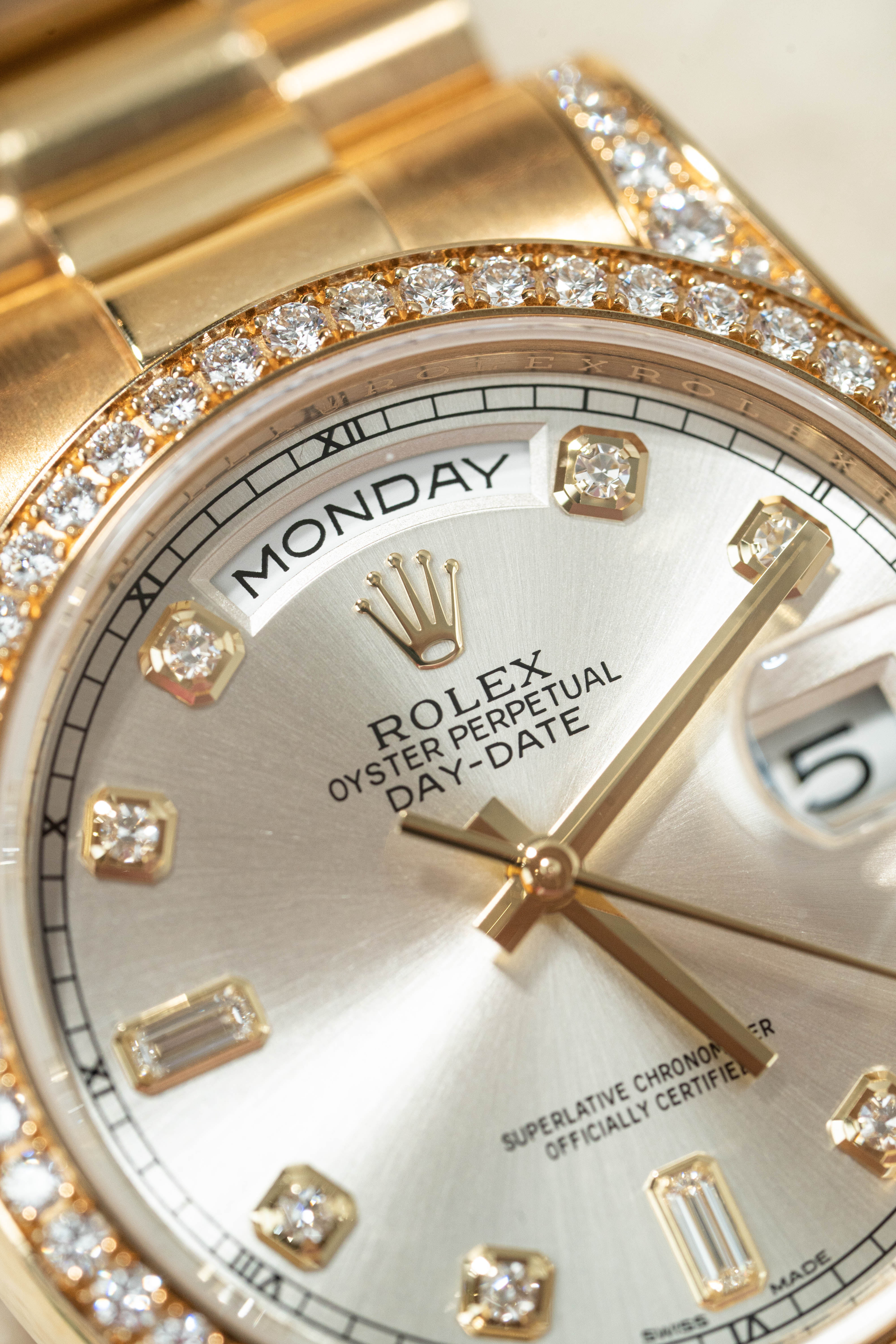Rolex Day-Date 36 118388 Silver 2017 Full Set