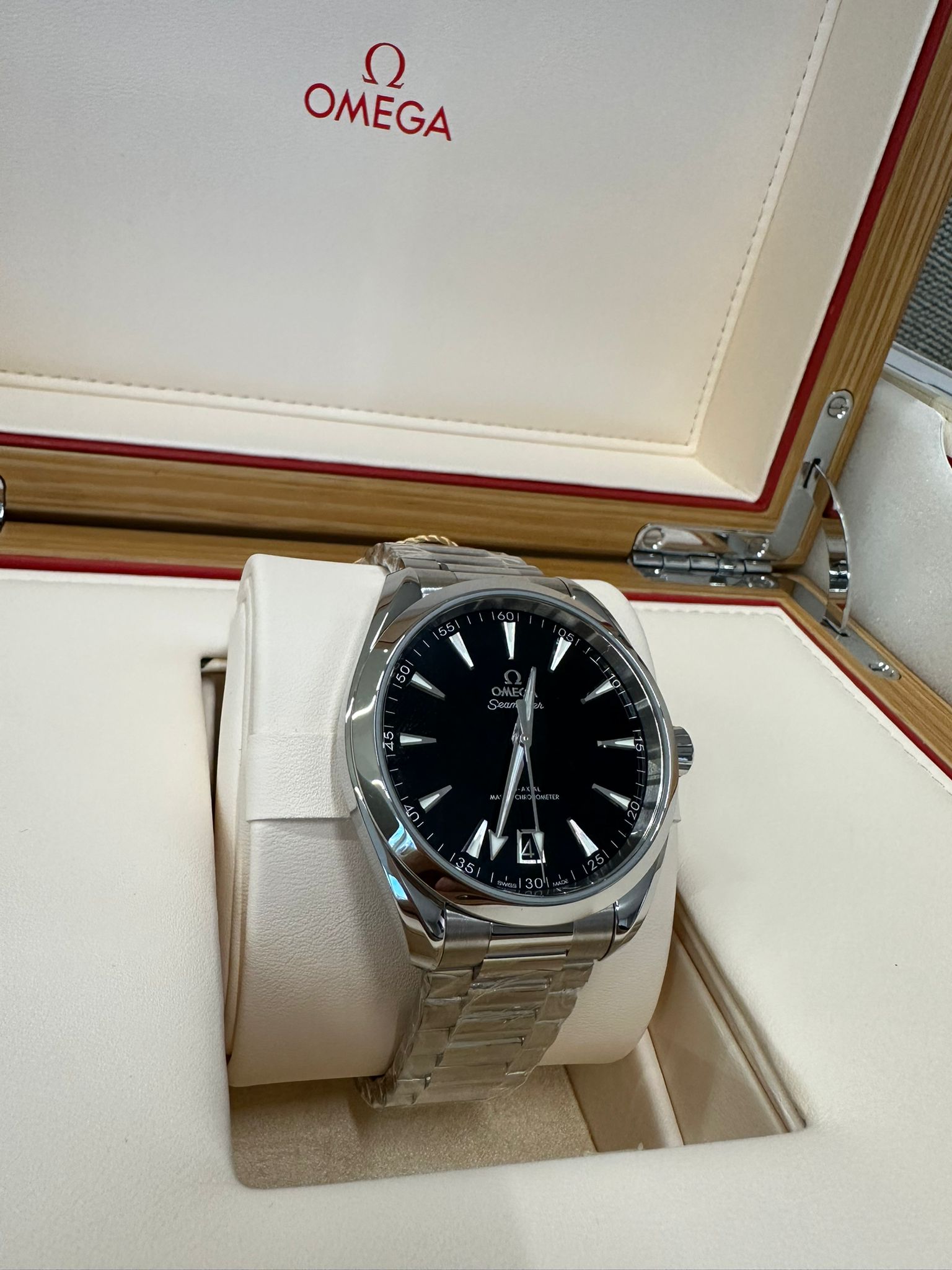 Seamaster Aqua Terra 150M Series 41mm 220.10.41.21.01.002
