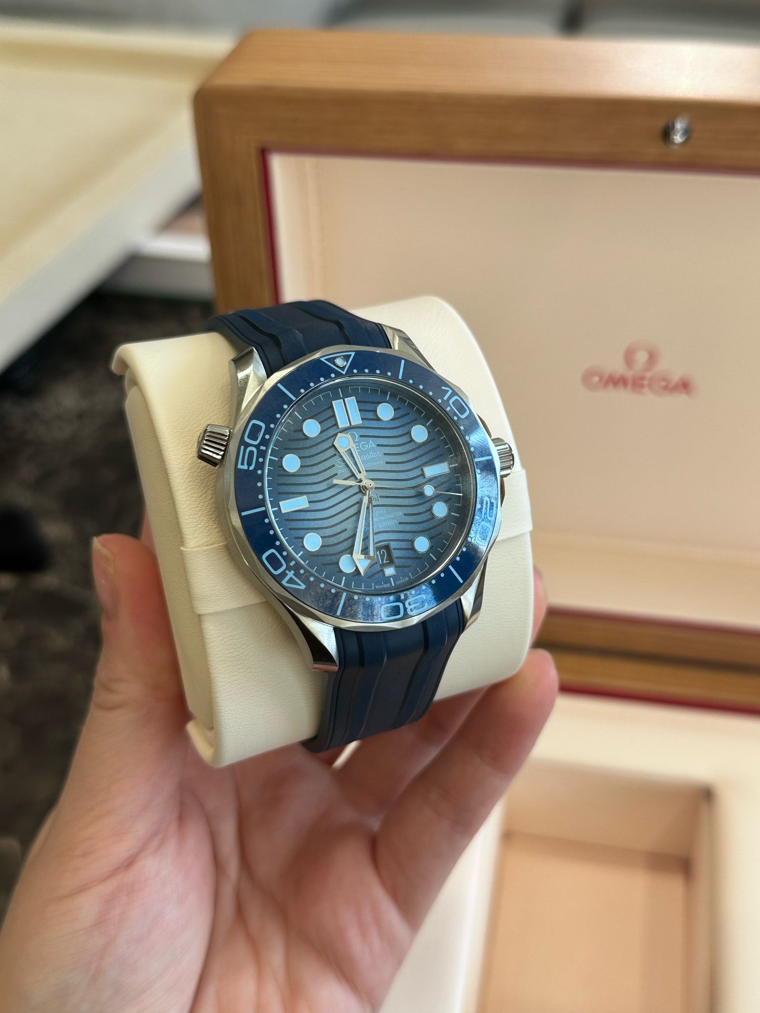 Omega Seamaster Diver 300M 210.32.42.20.03.002