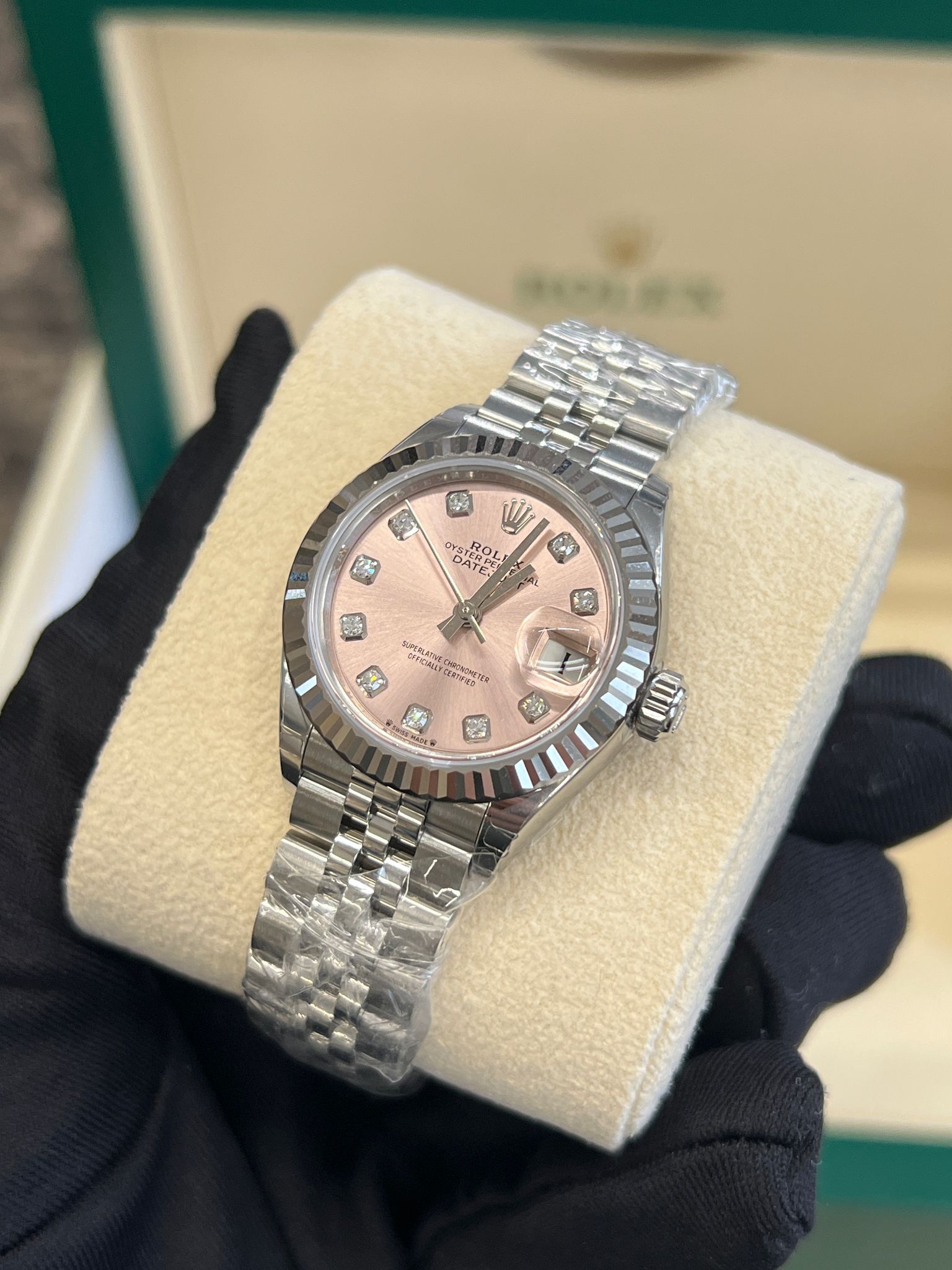 Rolex Lady-Datejust 279174G Pink Jubilee 2025