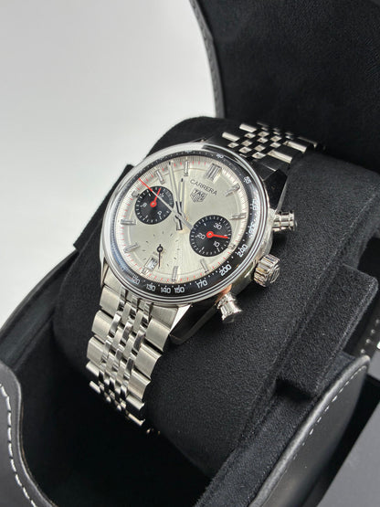 TAG Heuer CBS2216.BA0041 Carrera Chronograph Glass Box Stainless Steel / Panda / Bracelet