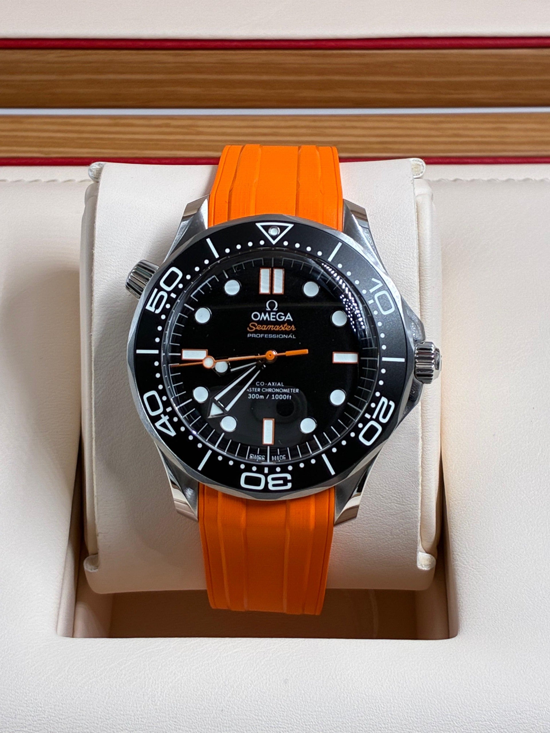 Omega Seamaster Diver 300M 210.32.42.20.01.006 Master Co-Axial 42