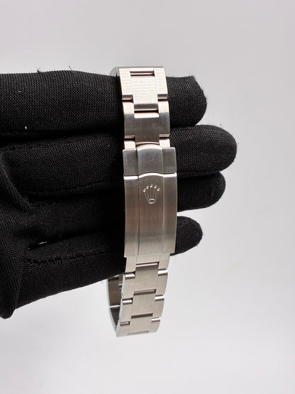 Rolex Perpetual 31 277200 Black Oyster