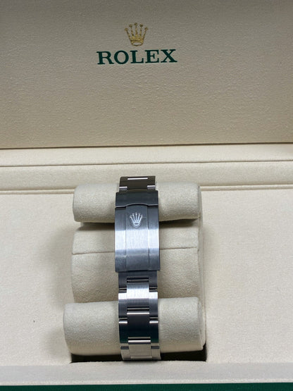 Rolex Oyster Perpetual 34 124200 Lavender 2024