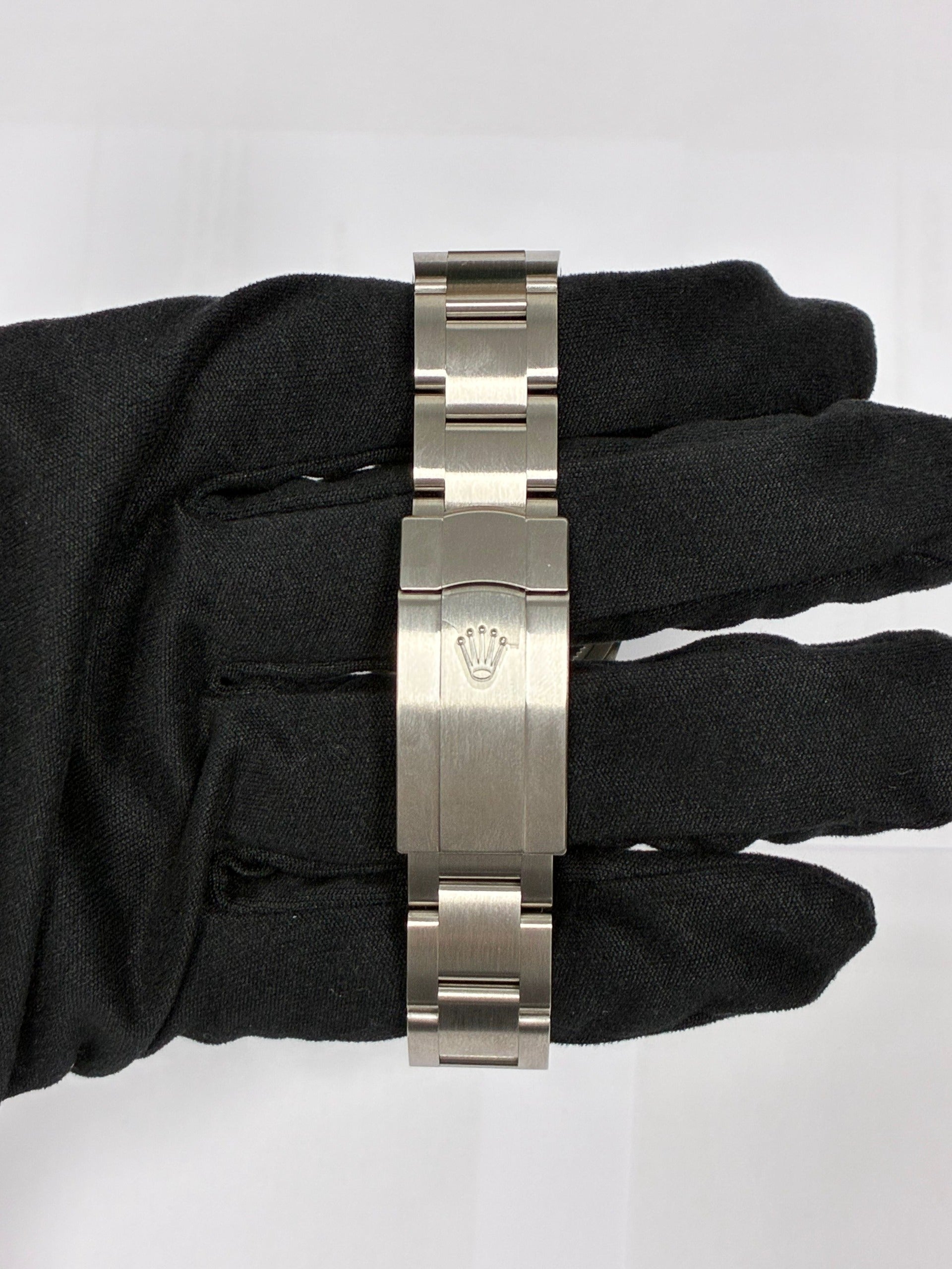 Rolex Oyster Perpetual 34 124200 Lavender 2024