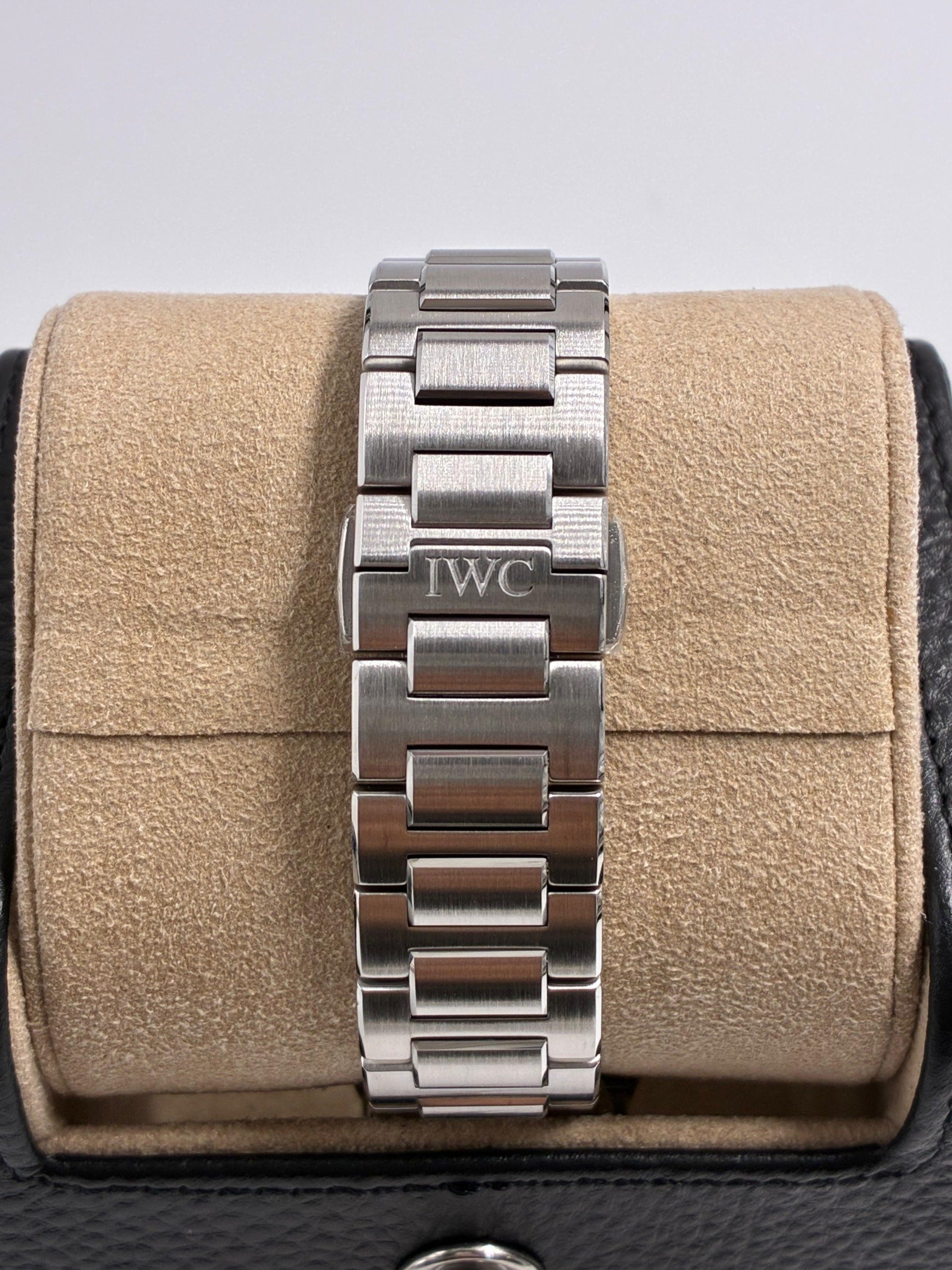 IWC Ingenieur IW328902 Silver 2026