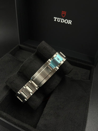 Tudor Ranger M79930-0001 2026