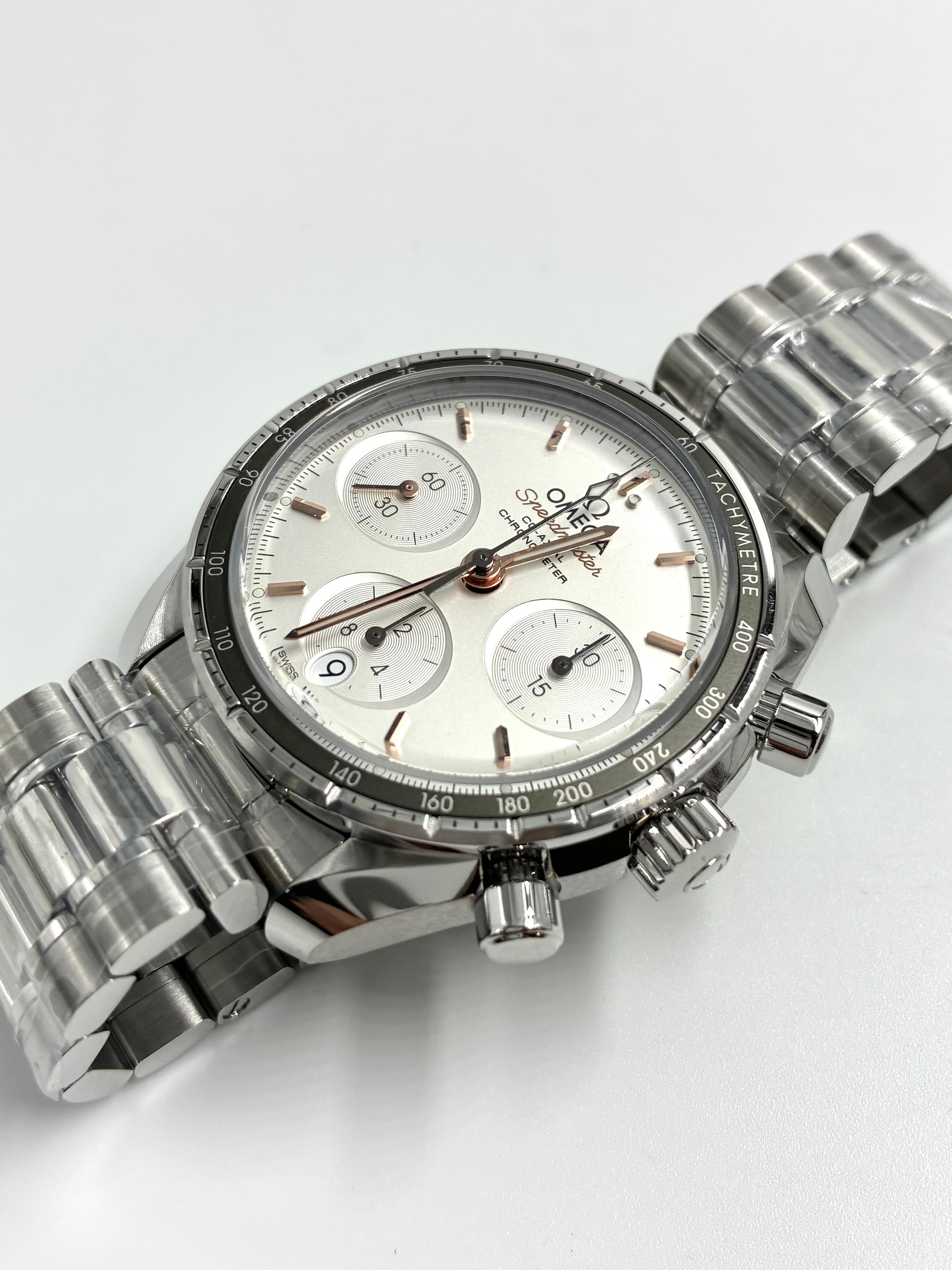 Omega Speedmaster 324.30.38.50.02.001