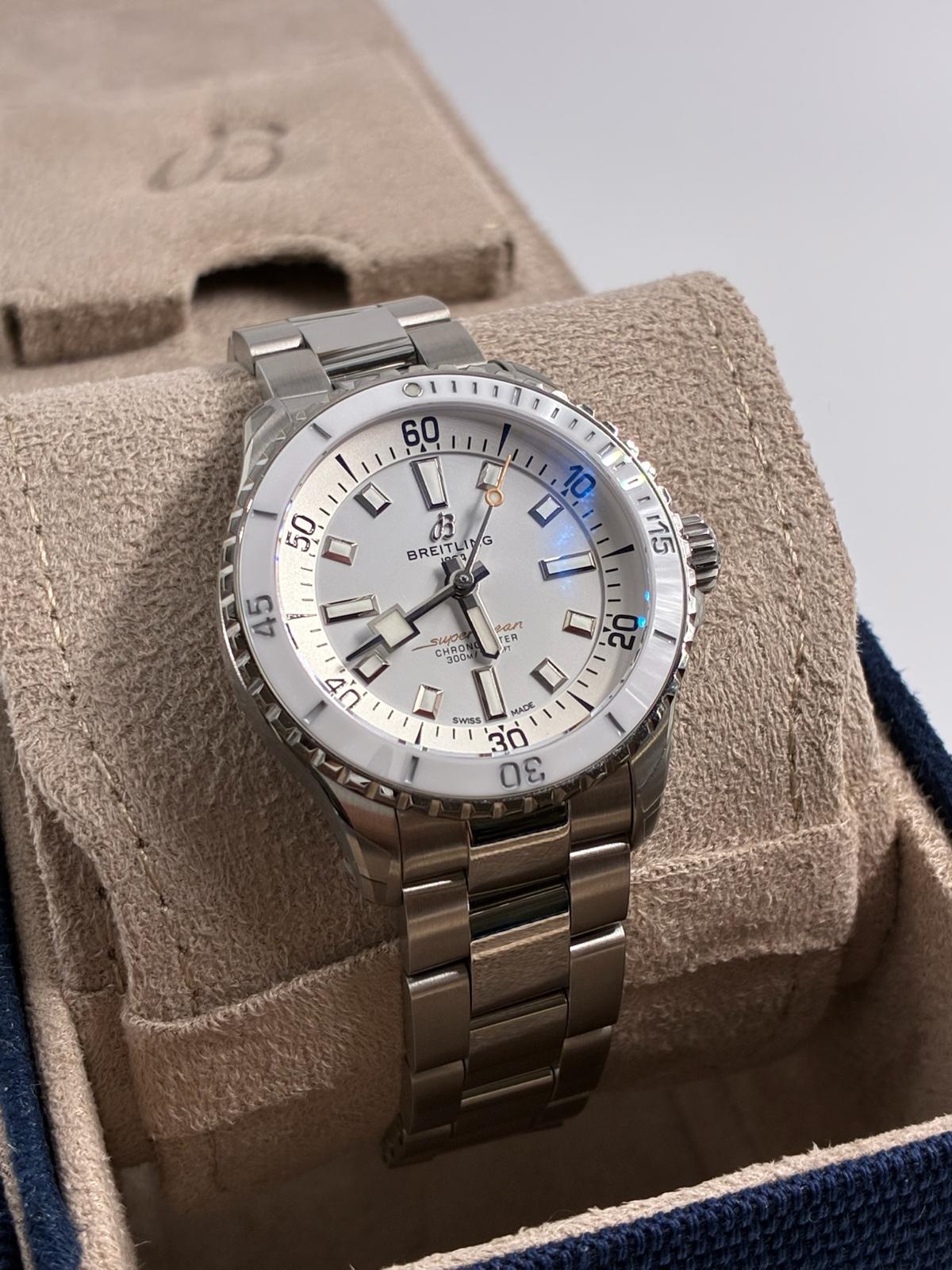Breitling Superocean Automatic 36 A17377211A1A1 2026