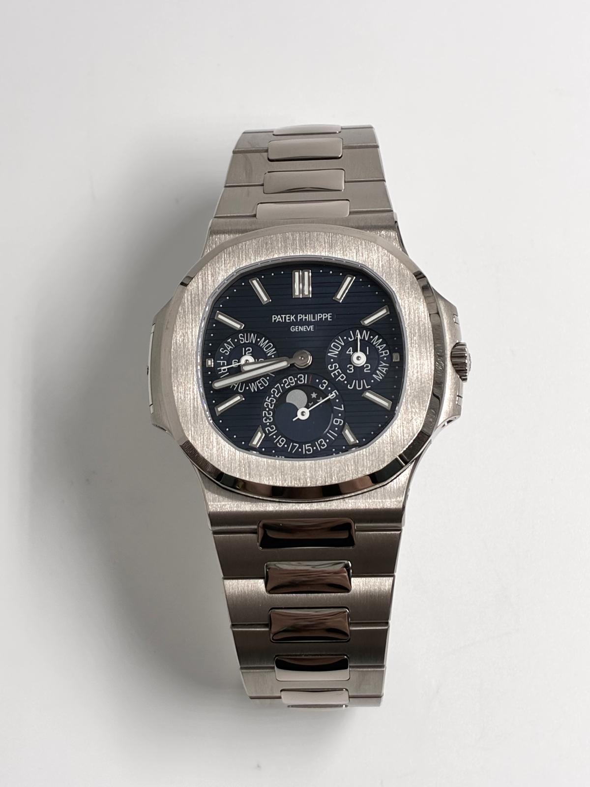 Patek Philippe 5740/1G-001 Nautilus Perpetual Calendar 5740 White Gold / Blue 2026