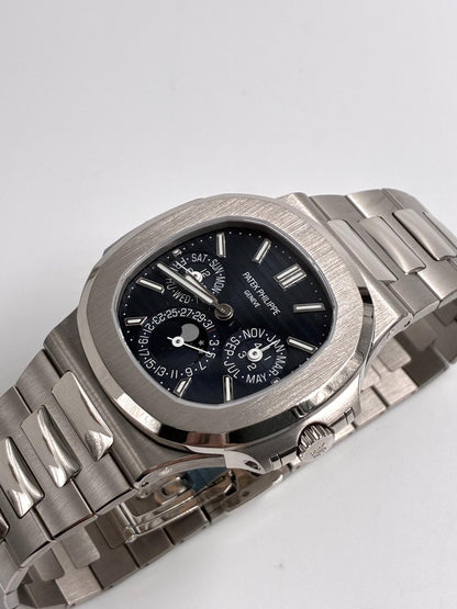 Patek Philippe 5740/1G-001 Nautilus Perpetual Calendar 5740 White Gold / Blue 2026