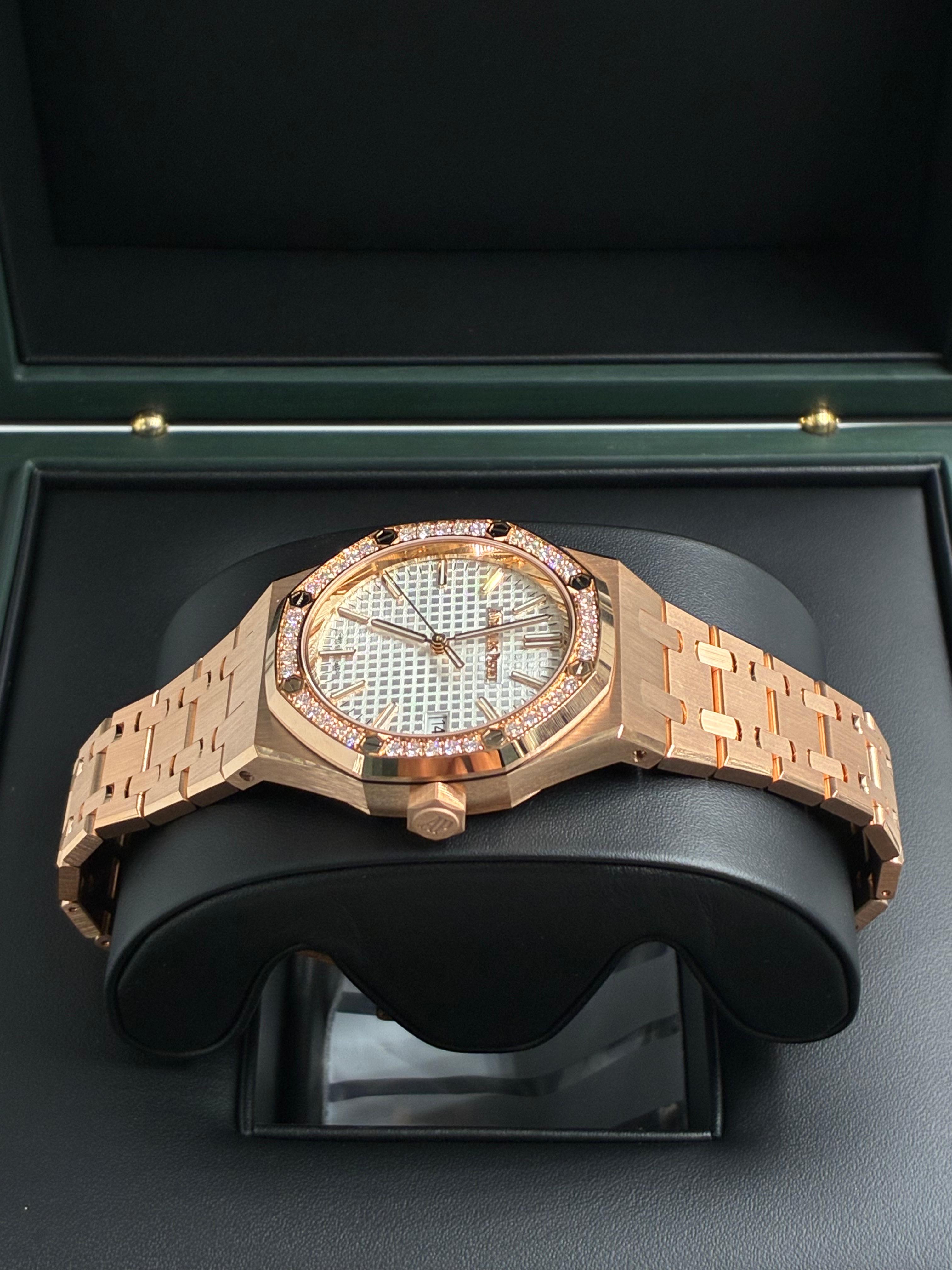 Audemars Piguet Royal Oak  77451OR.ZZ.1361OR.03 2025