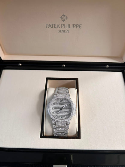 Patek Philippe Nautilus 7118/1450G-001  2025