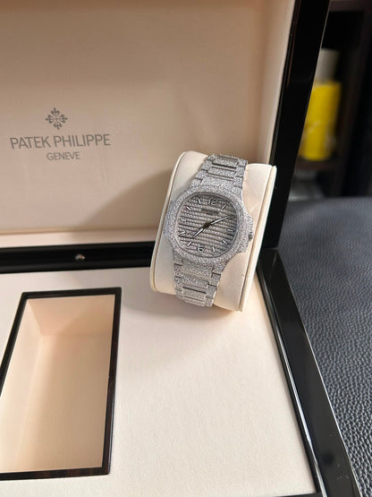 Patek Philippe Nautilus 7118/1450G-001  2025