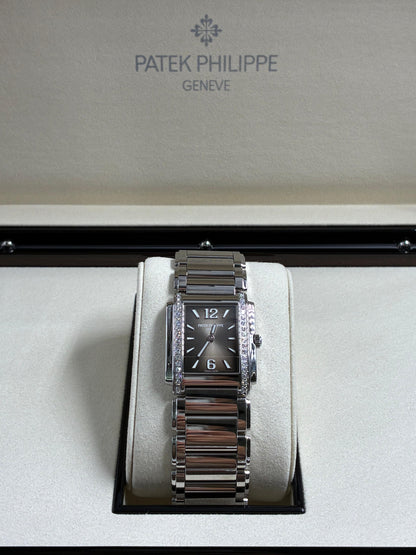 Patek Philippe 4910/1200A-010   2024
