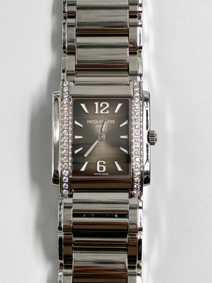 Patek Philippe 4910/1200A-010   2024