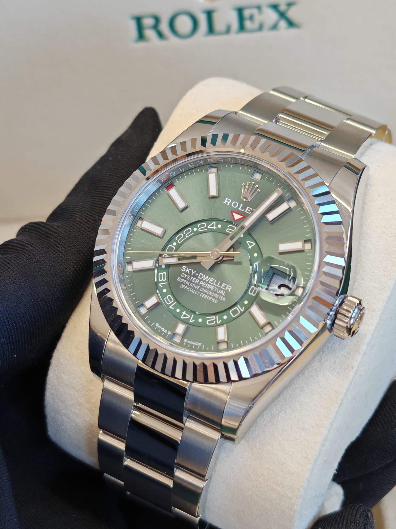 Rolex Sky-Dweller 336934 Green Oyster