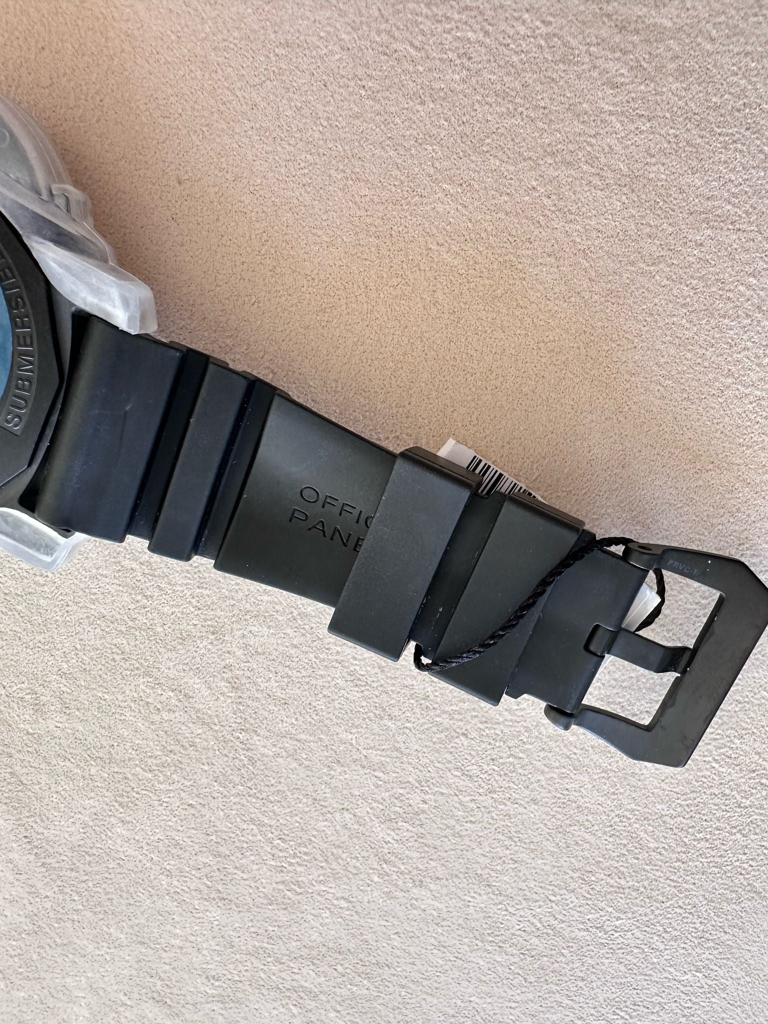 Panerai Submersible 47MM Carbotech™ PAM00616 2017