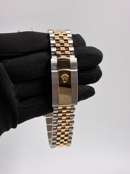 Rolex Datejust 36 126233 Champagne Index Dial Jubilee