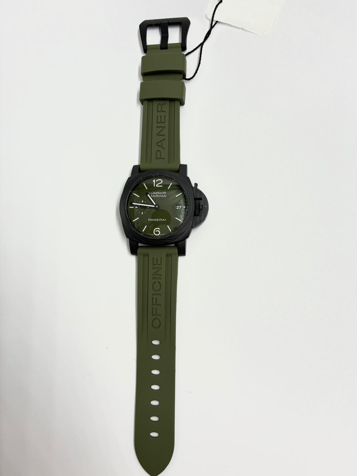 Panerai Luminor Quaranta Carbotech PAM 01526