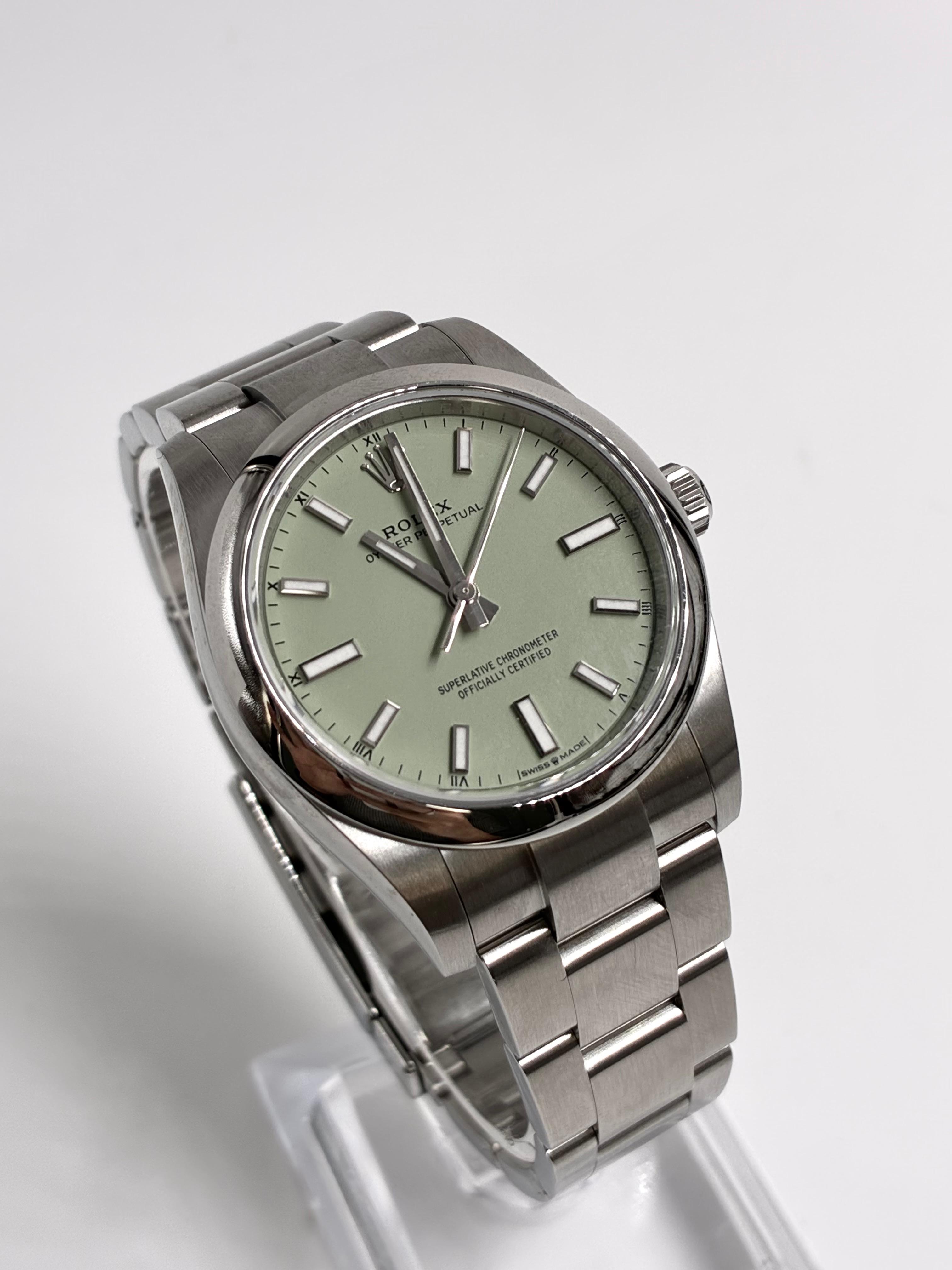 Rolex Oyster Perpetual 34 124200 Pistachio Green 2026