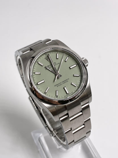 Rolex Oyster Perpetual 34 124200 Pistachio Green 2026