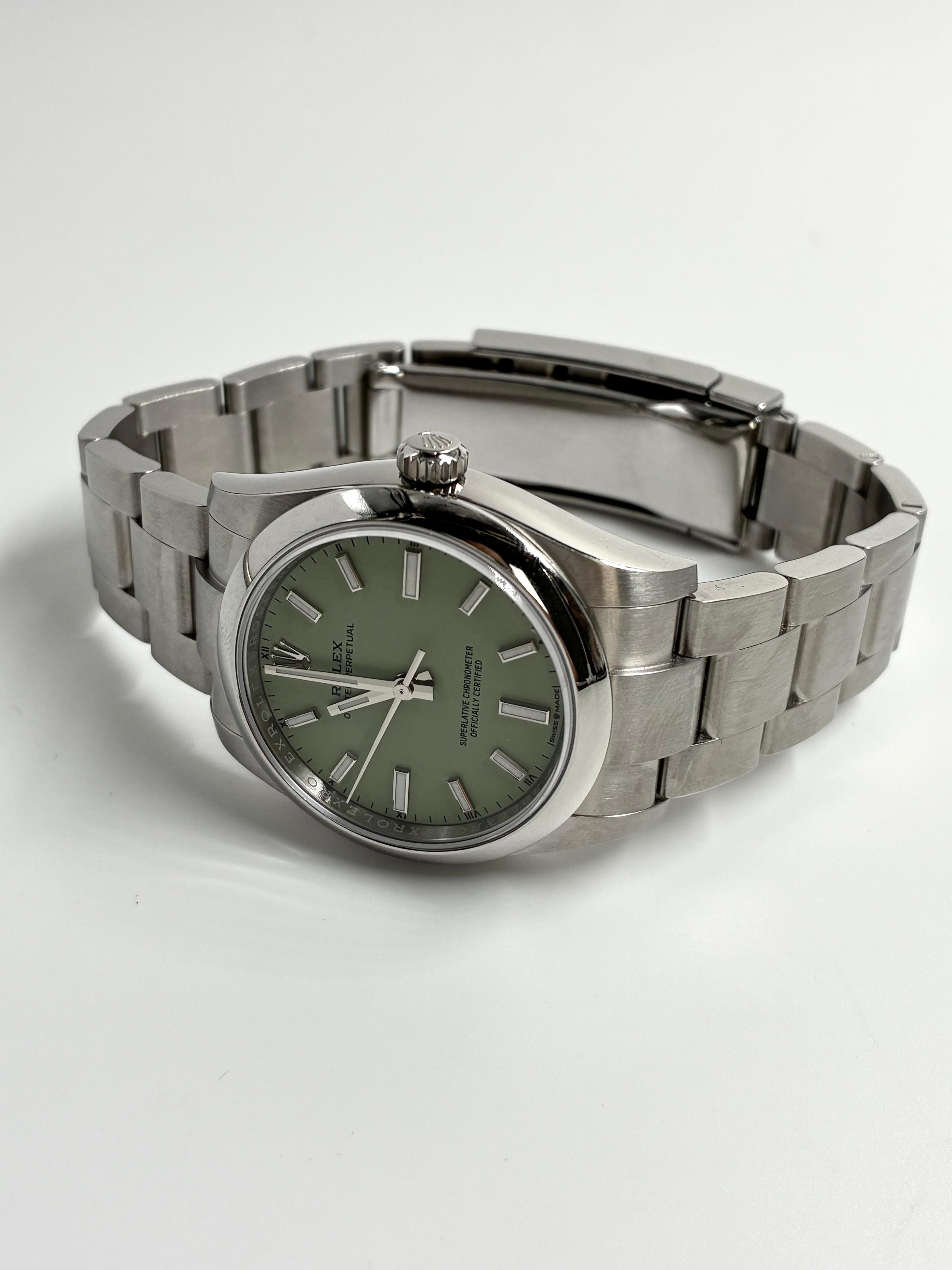 Rolex Oyster Perpetual 34 124200 Pistachio Green 2026