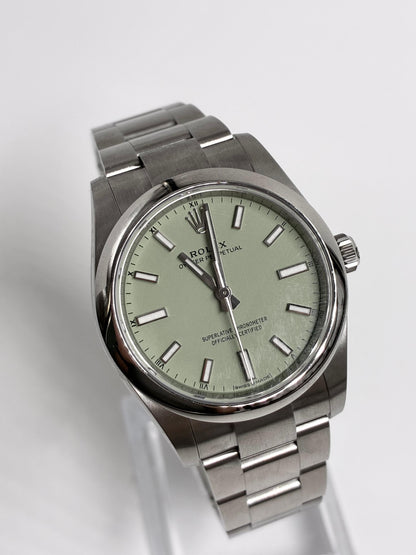 Rolex Oyster Perpetual 34 124200 Pistachio Green 2026