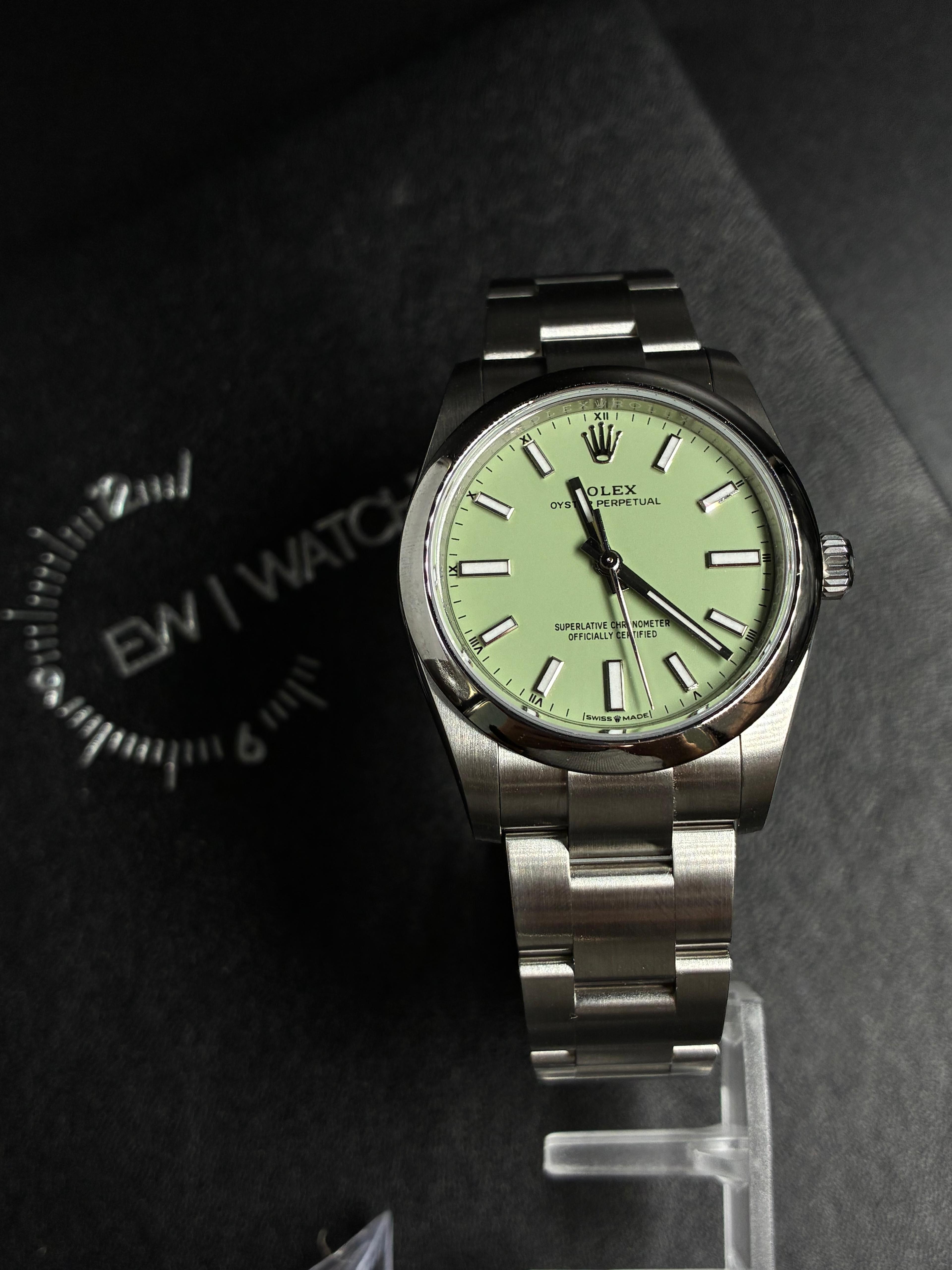 Rolex Oyster Perpetual 34 124200 Pistachio Green 2026