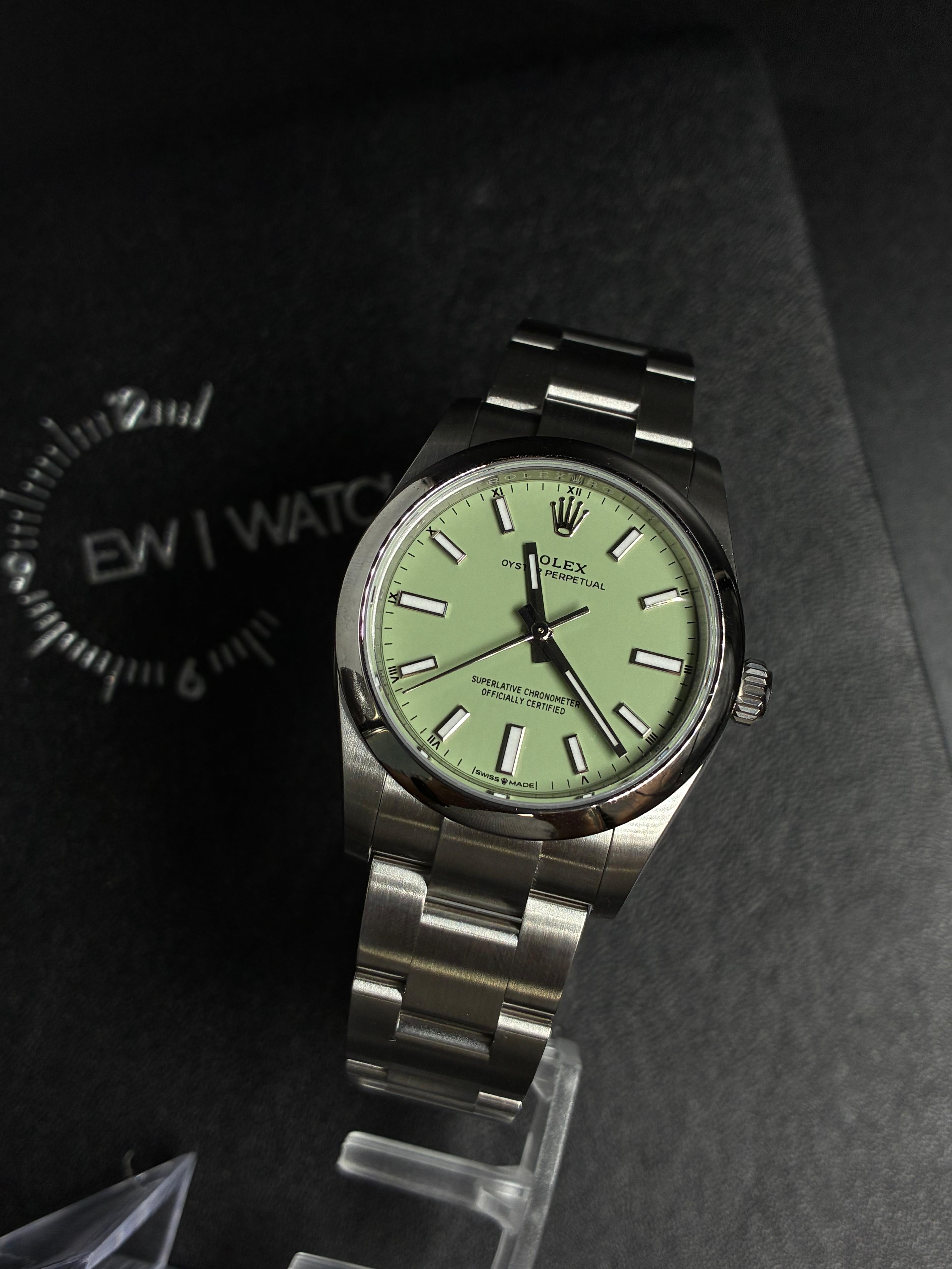 Rolex Oyster Perpetual 34 124200 Pistachio Green 2026