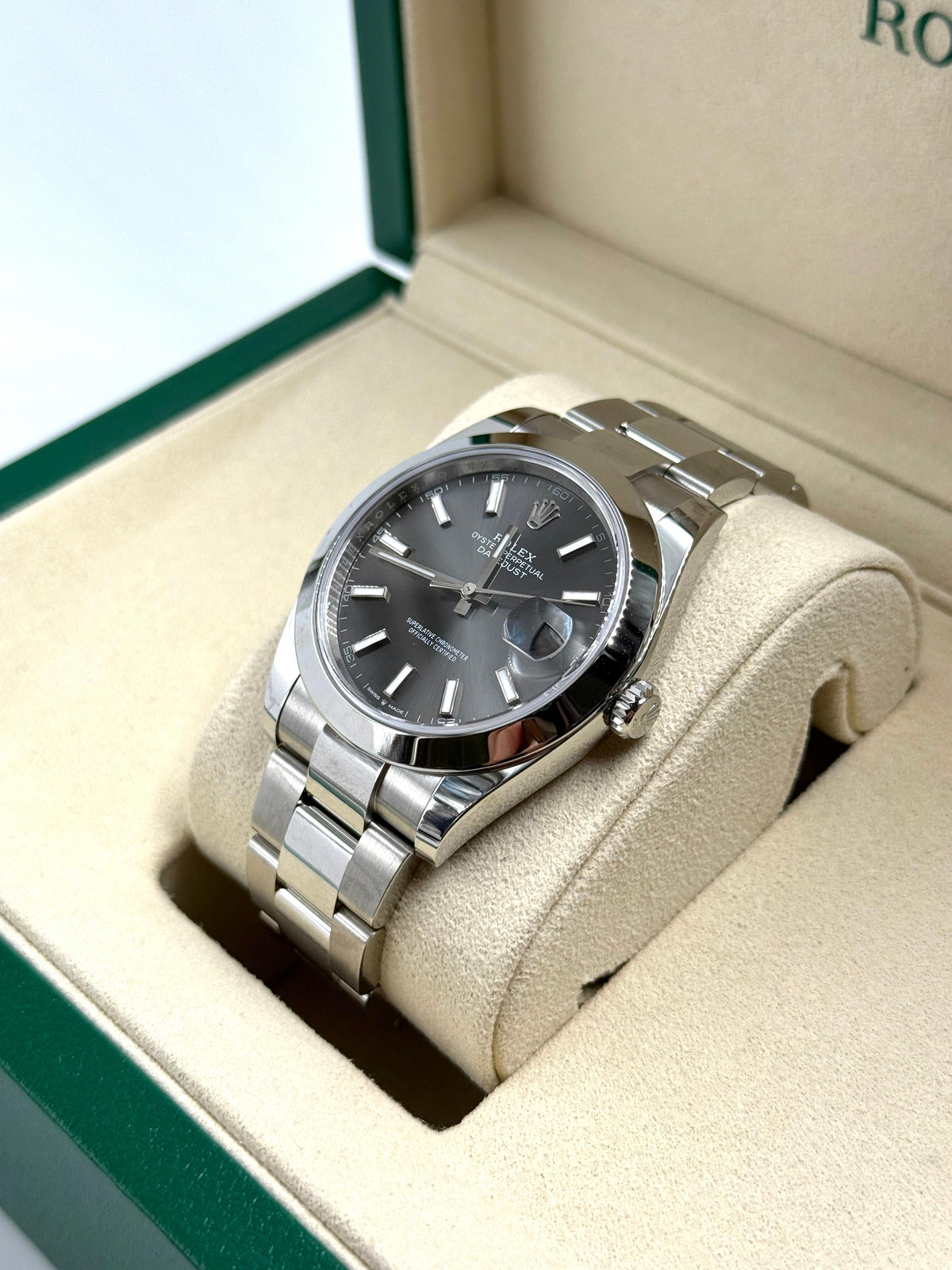 Rolex Datejust 41 126300 Black Index Oyster 2026