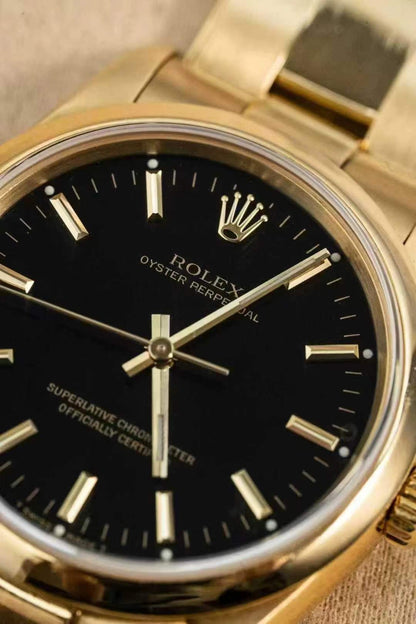 Rolex Oyster Perpetual 34 14208 Black Naked