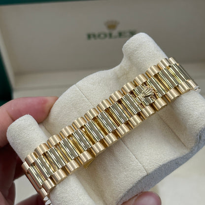 ROLEX Day-Date 36 128238 GREEN ROMAN OMBRE