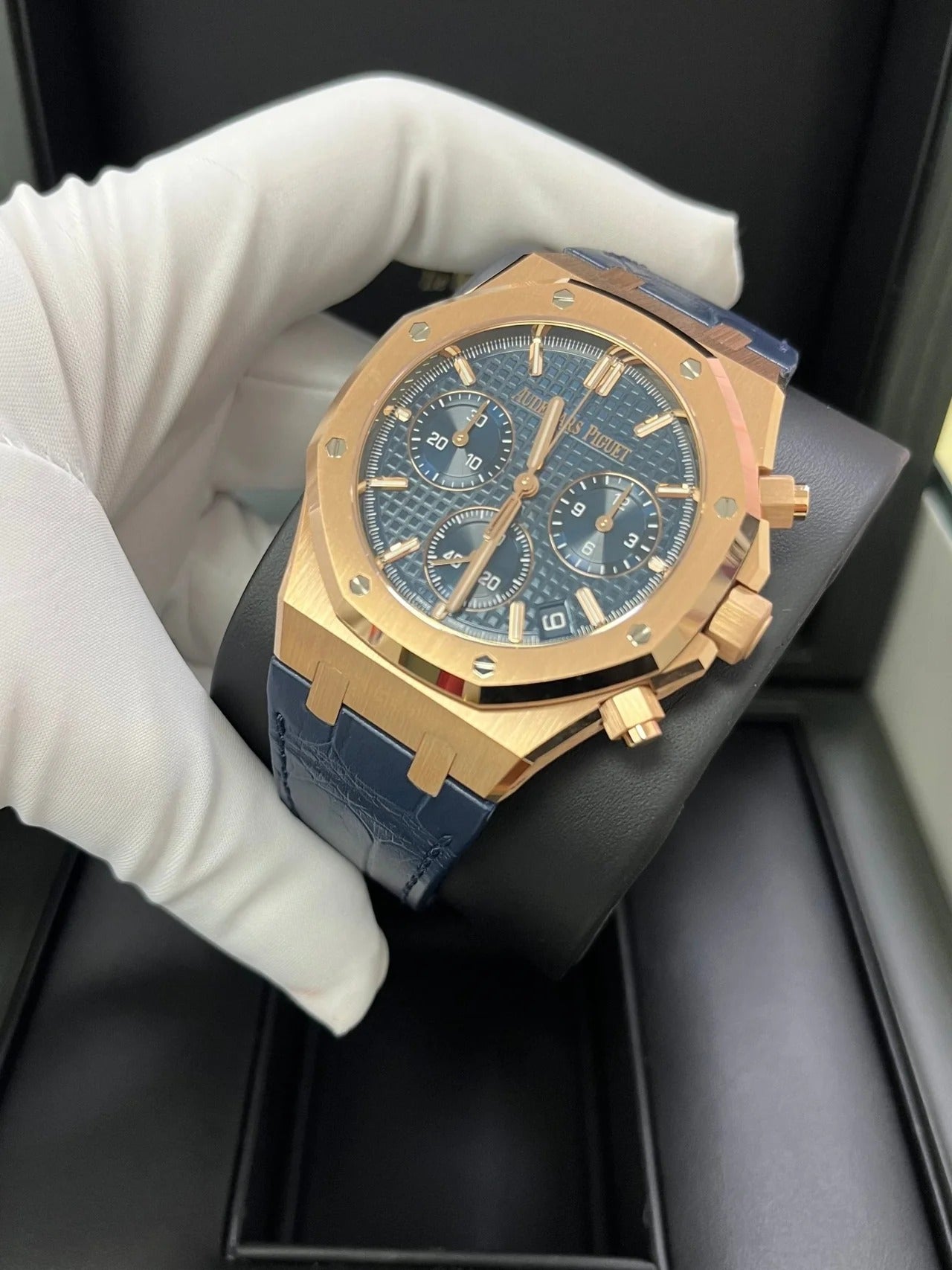 Audemars Piguet Royal Oak 26240OR.OO.D315CR.02 2025