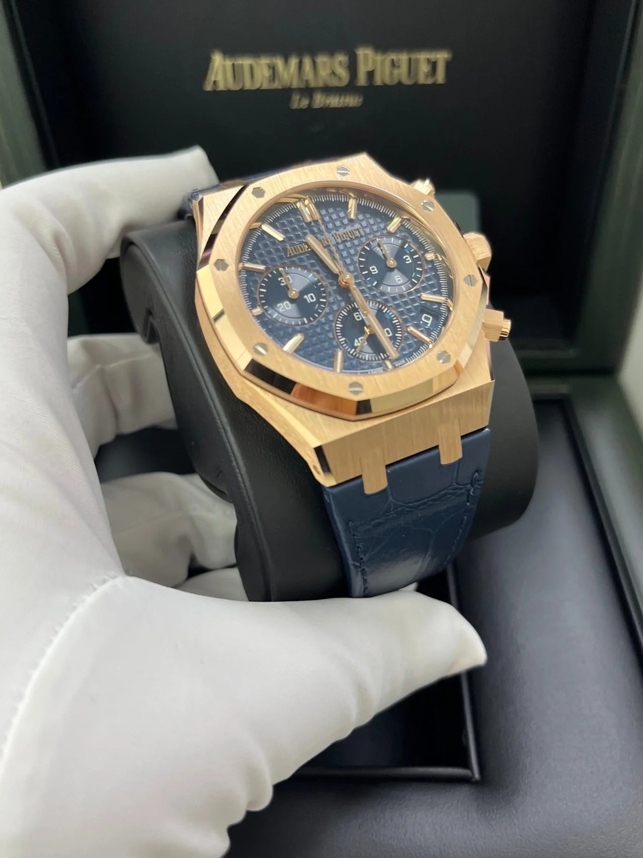 Audemars Piguet Royal Oak 26240OR.OO.D315CR.02 2025