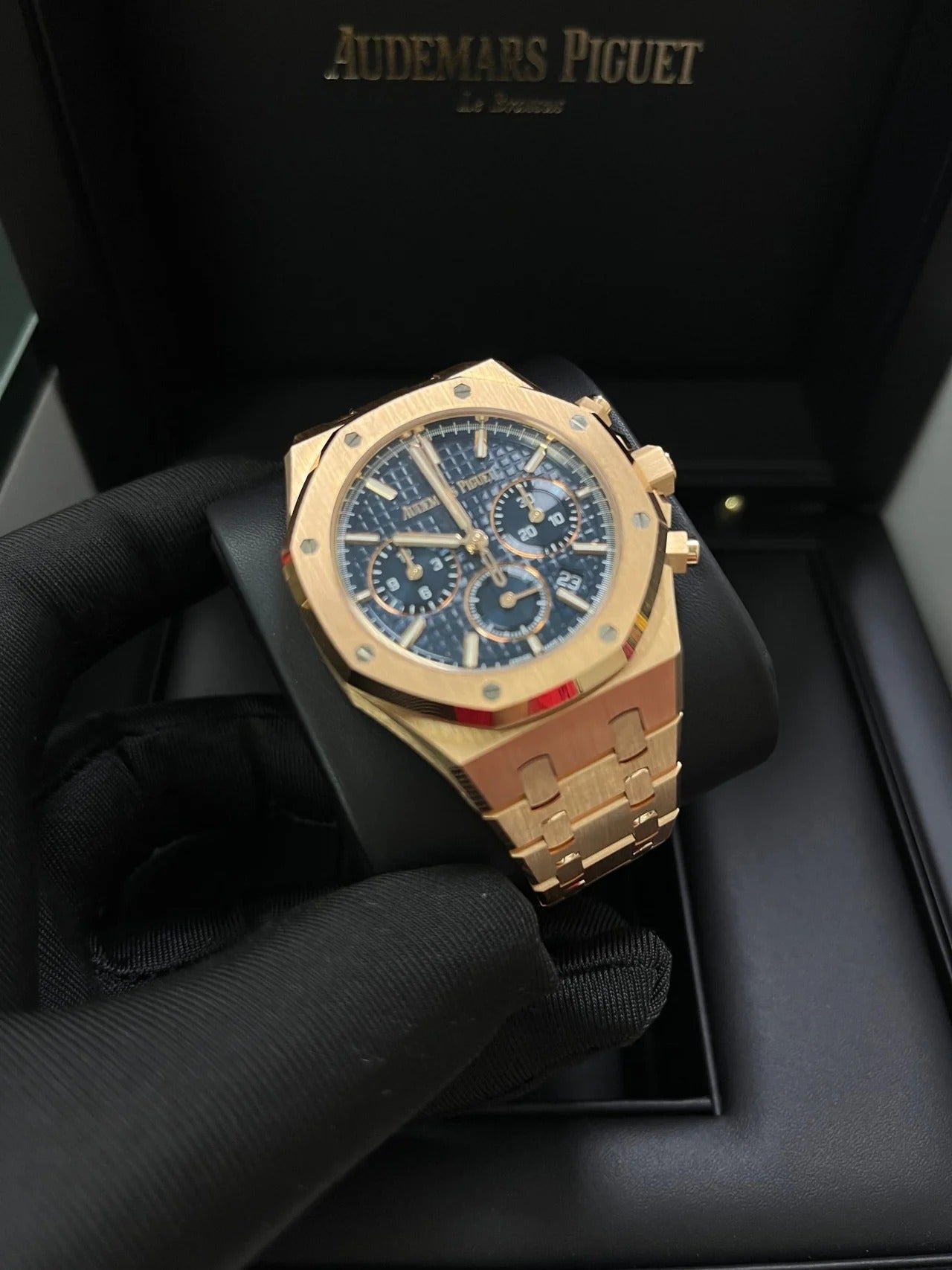 Audemars Piguet Royal Oak 26715OR.OO.1356OR.01 2025