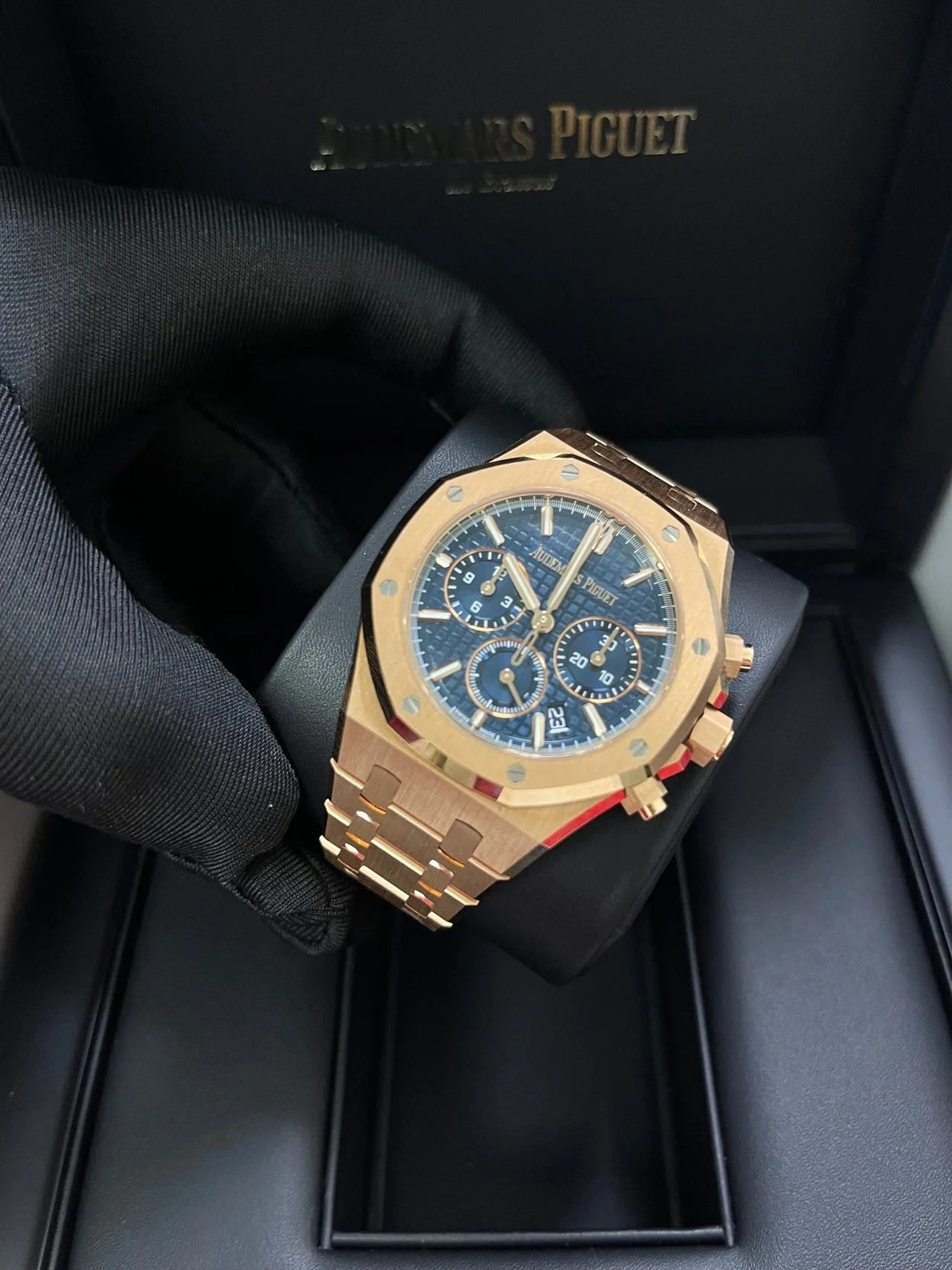 Audemars Piguet Royal Oak 26715OR.OO.1356OR.01 2025