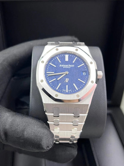 Audemars Piguet Royal Oak "jumbo" Extra-thin 16202BC.OO.1240BC.02 2025