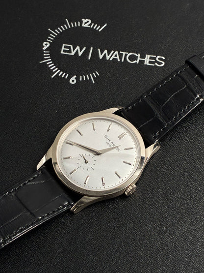 Patek Philippe 5196G-001 Calatrava