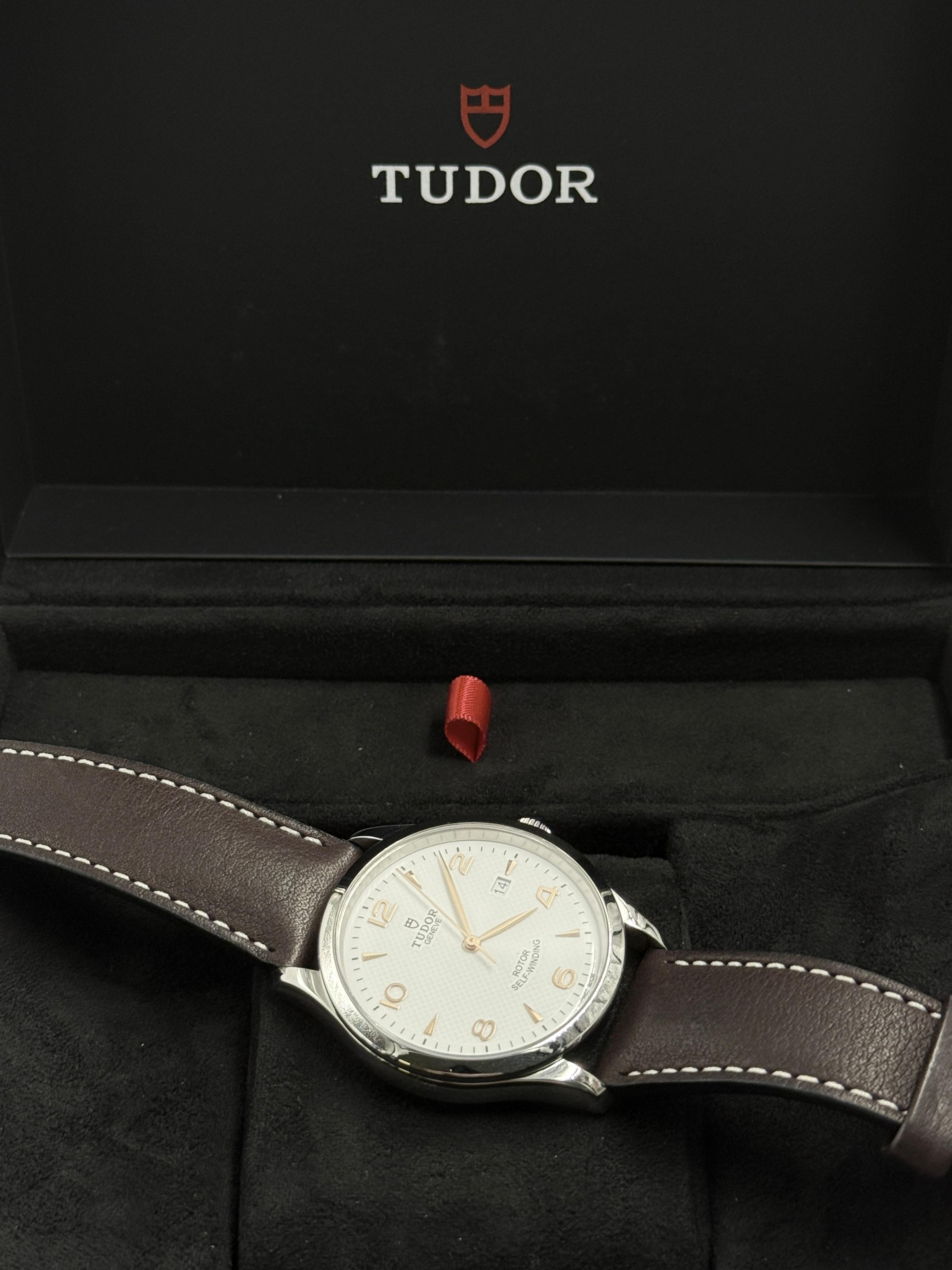 TUDOR 1926 M91650-0012 WHITE