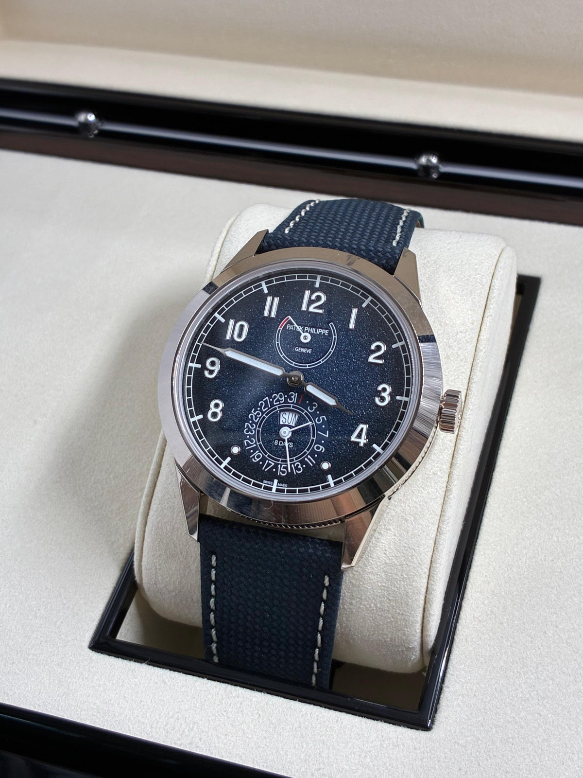 Patek Philippe 5328G-001  2025