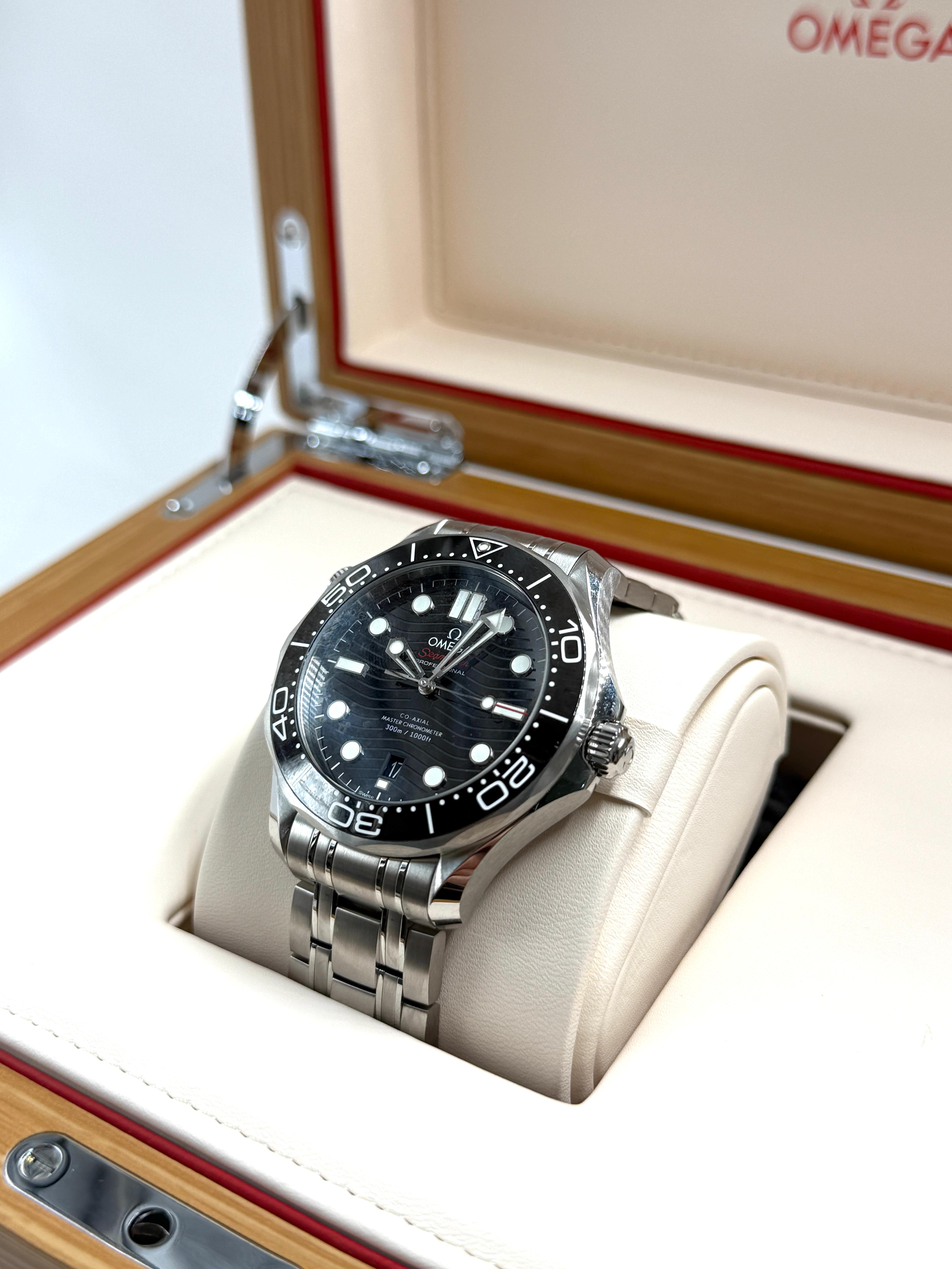 Omega Seamaster Diver 300M 42 mm 210.30.42.20.01.001 2023