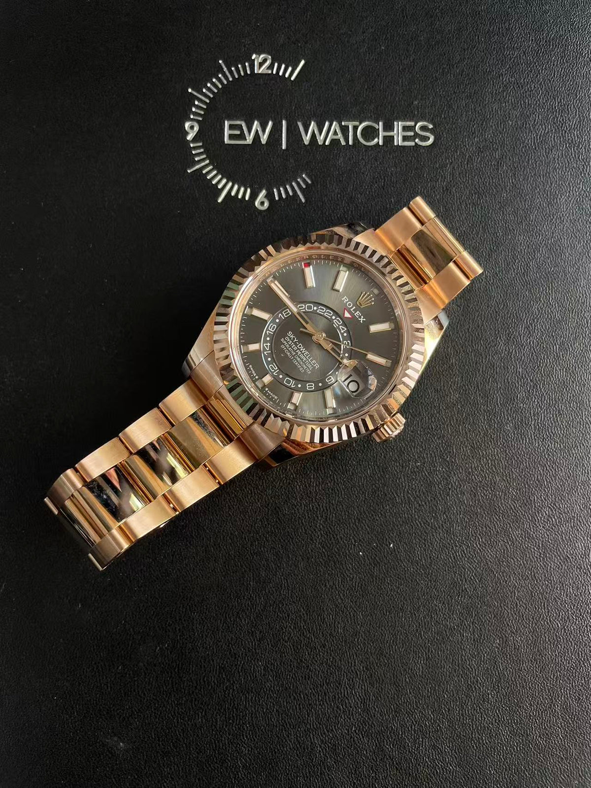 Rolex Sky-Dweller 336935 Grey Oyster  2026