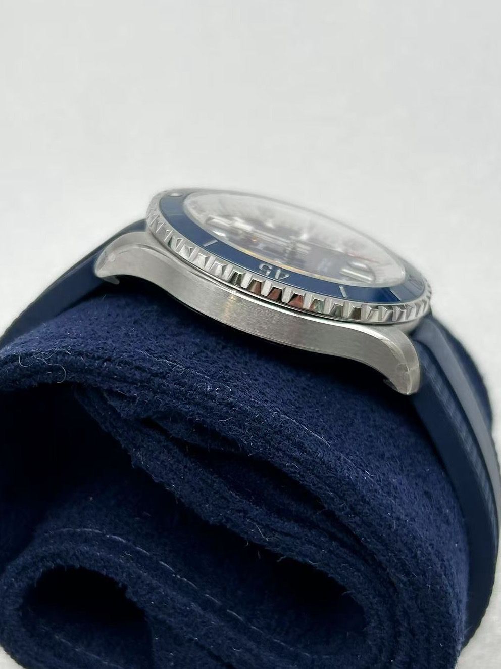 Breitling Superocean 42 A17375E71C1S1