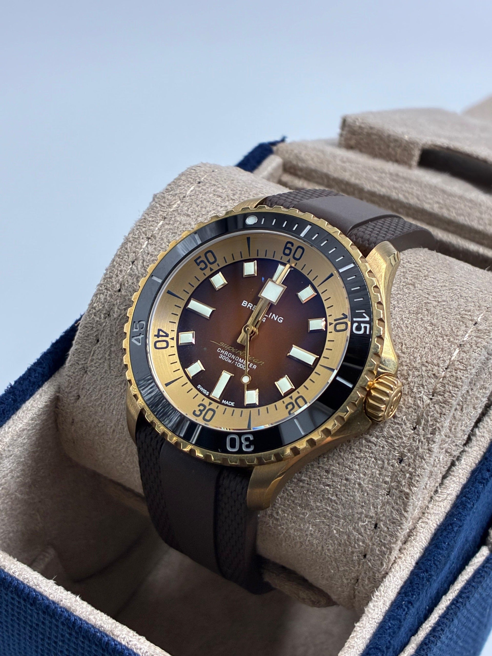 Breitling Superocean Automatic 44 N17376201Q1S1