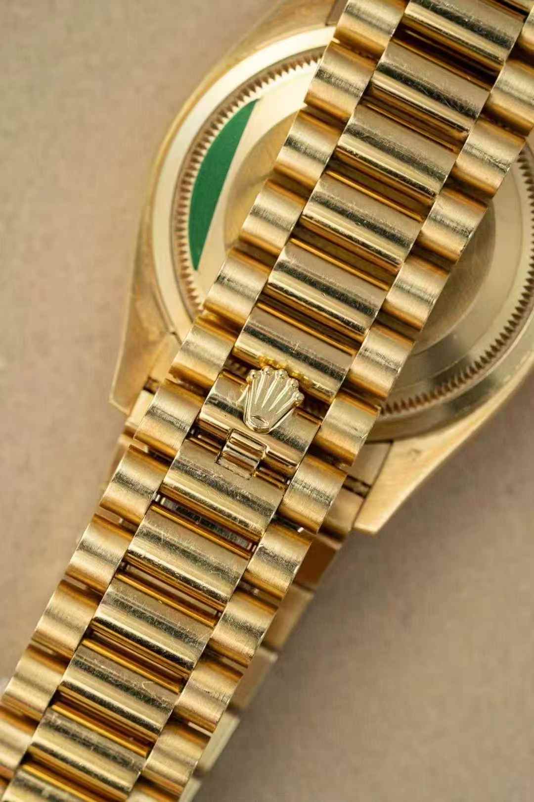 Rolex Day-Date 36 128238 Green 2020 Full Set