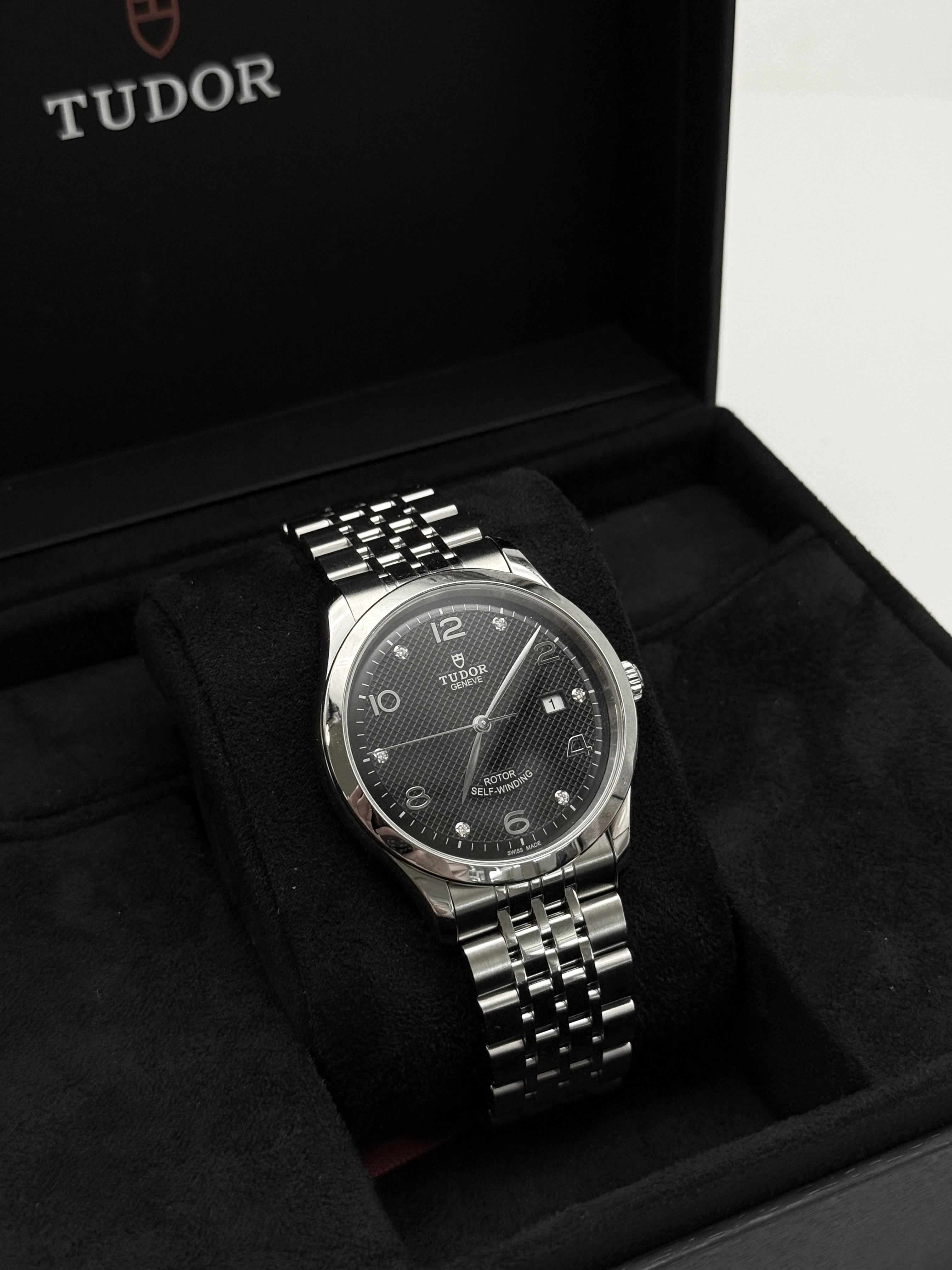 TUDOR 1926 M91650-0004